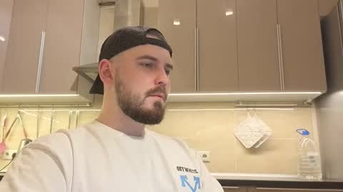 Snapshot of nikbusiness chatting on 11-04-25, 05:45 Nick online show from 11-04-25, 05:45