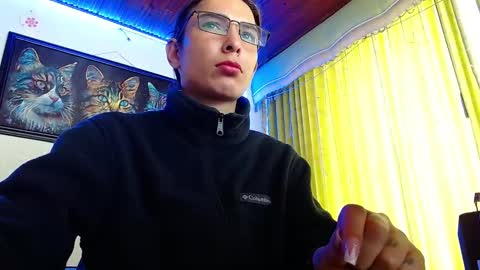 Snapshot of niki_1998 chatting on 01-21-25, 04:48 Natalia online show from 01-21-25, 04:48