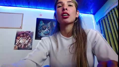 Snapshot of niki_1998 chatting on 02-18-25, 04:26 Natalia online show from 02-18-25, 04:26