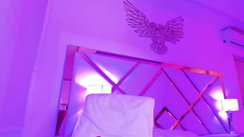 Snapshot of nikii_white chatting on 02-02-25, 02:13 nikii_white online show from 02-02-25, 02:13