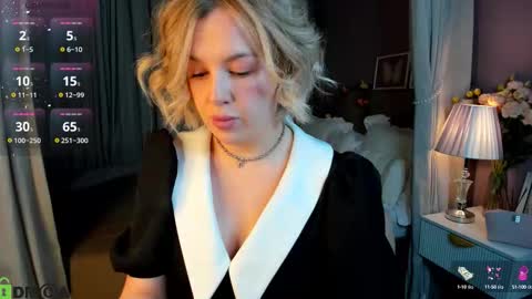 Nikki online show from 09-23-25, 12:24