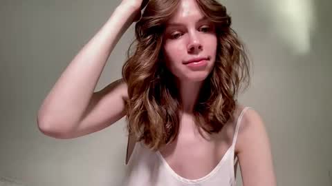 Nikki online show from 12-18-24, 10:08