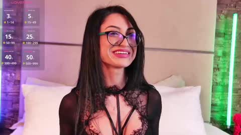 Nikki online show from 03-09-25, 06:43