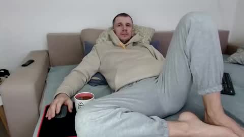 Nick online show from 10-11-25, 06:23