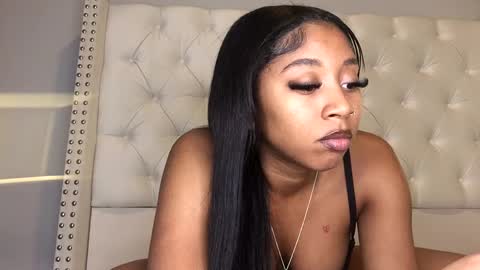 NikkiB online show from 01-18-25, 03:09