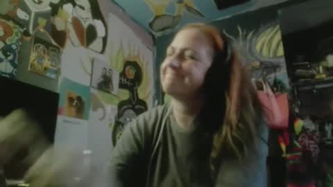 Snapshot of nikkietwotimes420 chatting on 09-26-25, 08:35 Nikkie online show from 09-26-25, 08:35