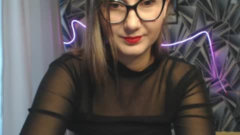 nikkikiss___ online show from 06-04-26, 02:06