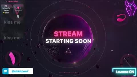 Snapshot of nikkisnow1 chatting on 02-23-26, 04:32 nikkisnow1 online show from 02-23-26, 04:32