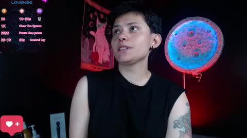 Snapshot of nikky_tomboy444 chatting on 05-30-26, 02:25 Nikky online show from 05-30-26, 02:25