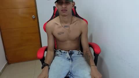 Snapshot of niklaus_wolf chatting on 02-26-26, 07:29 niklaus_wolf online show from 02-26-26, 07:29