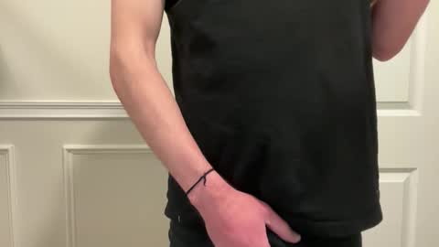 niko9inches online show from 02-12-26, 08:37