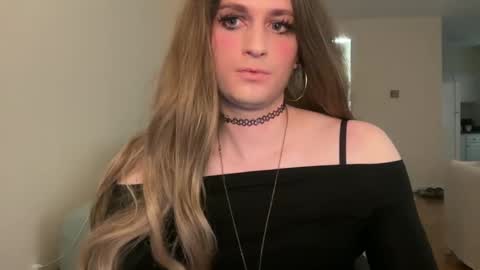 Nichole online show from 12-10-24, 08:38