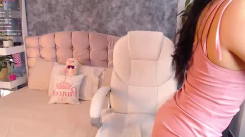 Snapshot of niko_robin chatting on 02-18-25, 05:31 Niko Robin online show from 02-18-25, 05:31