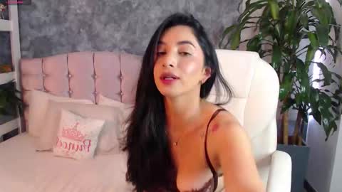 Niko Robin online show from 12-18-25, 08:04