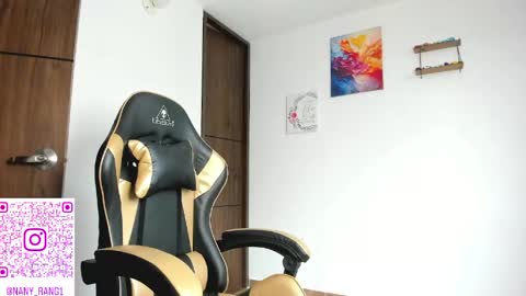 Snapshot of nikol_rang1 chatting on 05-05-26, 06:27 Nikol Rang online show from 05-05-26, 06:27