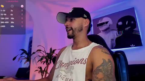 Snapshot of nikolahank1 chatting on 06-05-26, 05:47 Nikola Hank online show from 06-05-26, 05:47