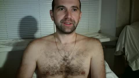 nikolas_vaz online show from 12-17-24, 10:11