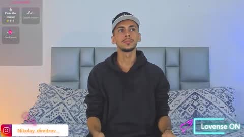 Snapshot of nikolay_dimitrov chatting on 10-26-25, 05:13 online show from 10-26-25, 05:13
