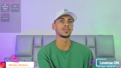 Snapshot of nikolay_dimitrov chatting on 10-29-25, 11:34 online show from 10-29-25, 11:34