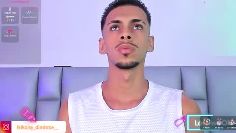 Snapshot of nikolay_dimitrov chatting on 11-14-25, 02:21 online show from 11-14-25, 02:21