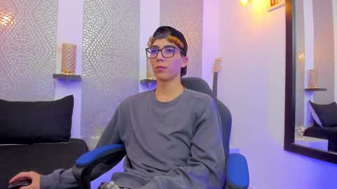    online show from 01-03-25, 10:09