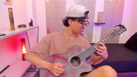    online show from 10-09-25, 05:05