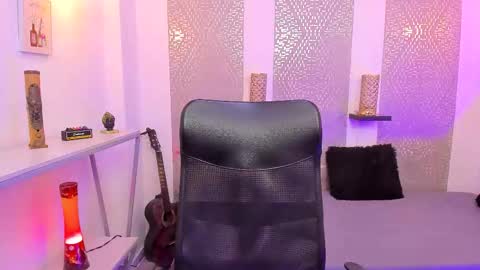    online show from 11-27-25, 04:25