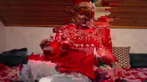Snapshot of nikole111 chatting on 12-24-24, 10:44 Nikole1 online show from 12-24-24, 10:44