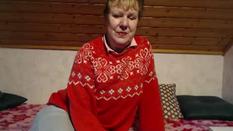 Snapshot of nikole111 chatting on 12-28-24, 10:47 Nikole1 online show from 12-28-24, 10:47