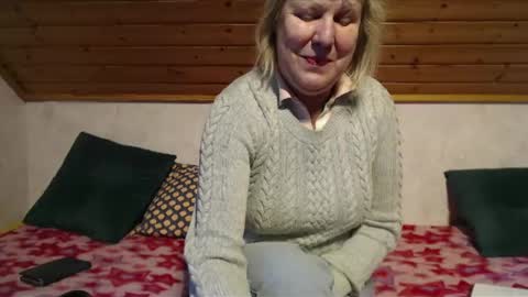 Snapshot of nikole111 chatting on 01-25-25, 11:55 Nikole1 online show from 01-25-25, 11:55