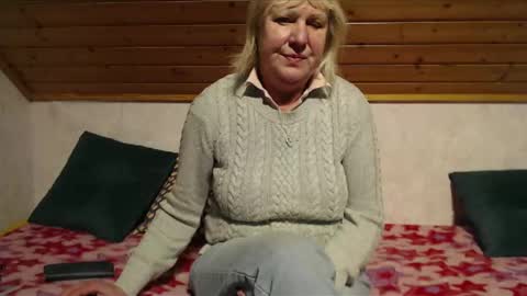 Snapshot of nikole111 chatting on 01-25-25, 03:52 Nikole1 online show from 01-25-25, 03:52
