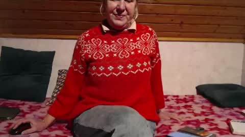 Snapshot of nikole111 chatting on 02-02-25, 05:48 Nikole1 online show from 02-02-25, 05:48