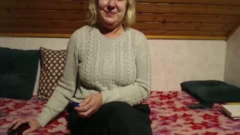 Snapshot of nikole111 chatting on 02-08-25, 05:29 Nikole1 online show from 02-08-25, 05:29