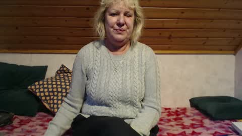 Snapshot of nikole111 chatting on 02-09-25, 02:18 Nikole1 online show from 02-09-25, 02:18