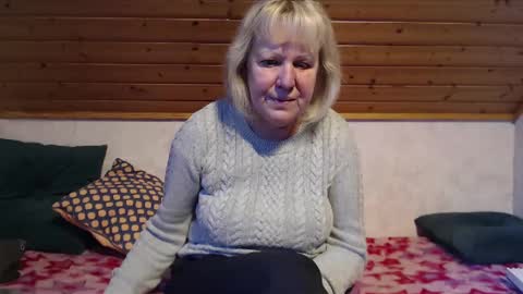 Snapshot of nikole111 chatting on 02-10-25, 12:50 Nikole1 online show from 02-10-25, 12:50
