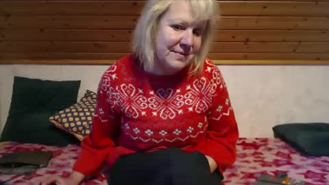 Snapshot of nikole111 chatting on 02-15-25, 10:55 Nikole1 online show from 02-15-25, 10:55