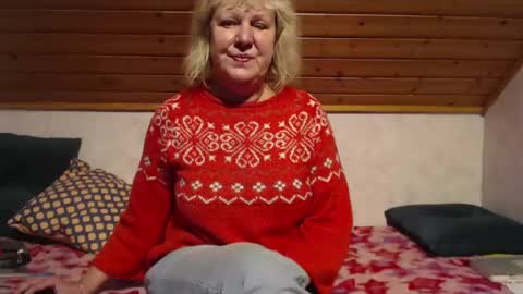Snapshot of nikole111 chatting on 02-22-25, 03:25 Nikole1 online show from 02-22-25, 03:25