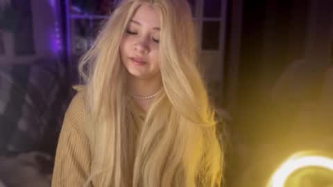 Snapshot of nikoli_naw chatting on 02-21-26, 09:27 nikoli_naw online show from 02-21-26, 09:27