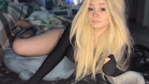 Snapshot of nikoli_naw chatting on 02-24-26, 07:34 nikoli_naw online show from 02-24-26, 07:34