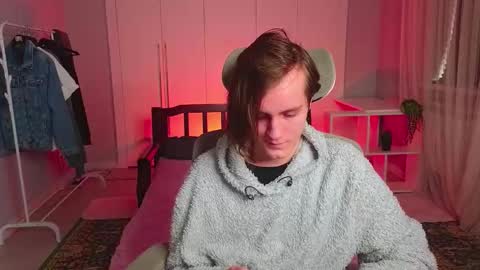 Snapshot of nikompell chatting on 03-07-25, 05:08 niko online show from 03-07-25, 05:08