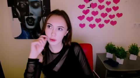 nikonara_ online show from 12-15-24, 06:26