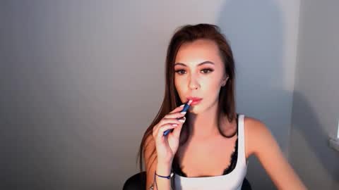 nikonara_ online show from 11-17-25, 01:39