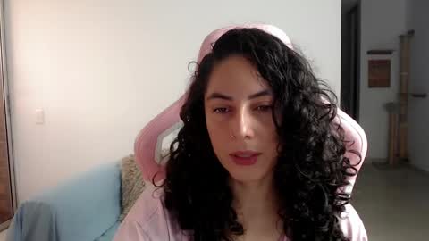 Snapshot of niky_blue chatting on 02-25-25, 11:30 niky_blue online show from 02-25-25, 11:30