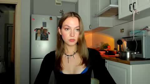 Veronica online show from 02-07-25, 04:14