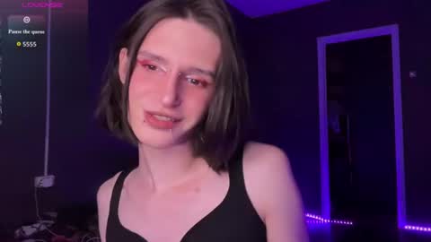 Snapshot of niky_long chatting on 06-11-26, 11:03 Niky online show from 06-11-26, 11:03