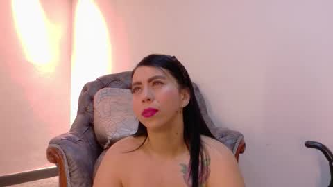 Snapshot of niky_smit chatting on 11-21-25, 10:47 NIKY SMIT online show from 11-21-25, 10:47