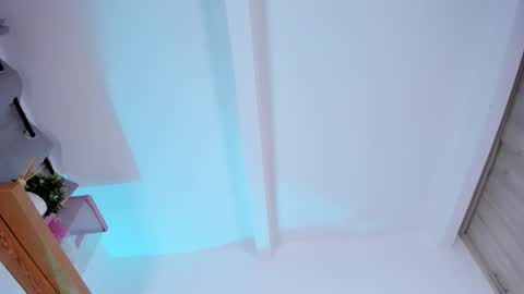 Snapshot of niky_vega1 chatting on 03-25-26, 10:49 niky_vega1 online show from 03-25-26, 10:49