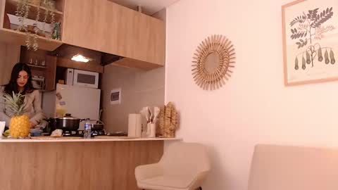 Niky A Stark online show from 01-22-25, 09:54