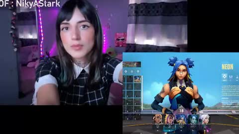 Snapshot of nikyastark chatting on 04-25-26, 01:52 Niky A Stark online show from 04-25-26, 01:52