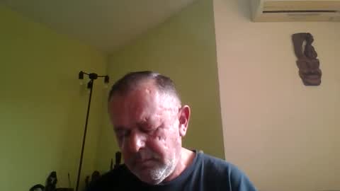 Snapshot of nikyo419 chatting on 03-08-26, 06:28 nikyo419 online show from 03-08-26, 06:28